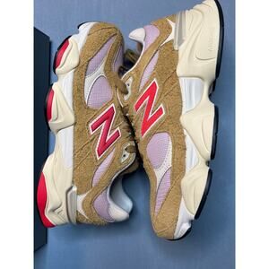 New Balance 9060 Beige Pink GC9060VD New with box size  kids 6.5